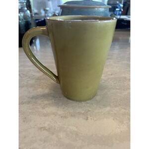 Crate And Barrel MARIN Green Chartreuse Coffee Tea Mug 4‎ 1/2" Portugal